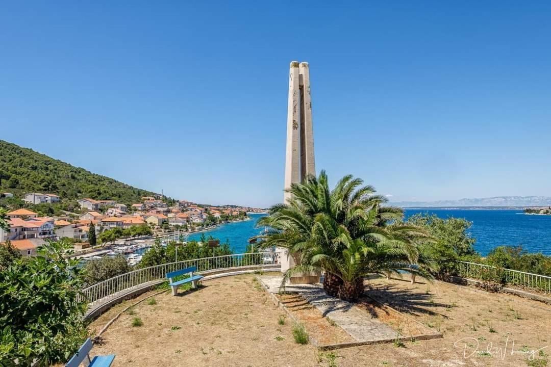 Apartman S M4 With The View Kali Exterior photo